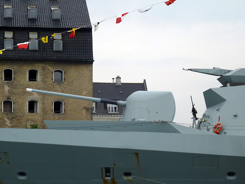 Guns on Copenhagen